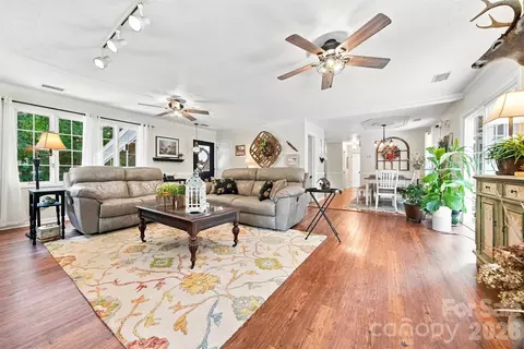 Other - 37 Home Place Ln, Hickory, NC 28601 photo 3 of 12