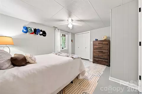 Bedroom - 37 Home Place Ln, Hickory, NC 28601 photo 6 of 6