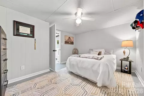 Bedroom - 37 Home Place Ln, Hickory, NC 28601 photo 5 of 6