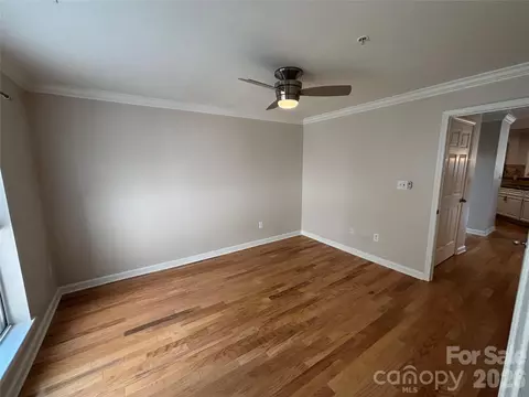 Living - 1332 Torrence Cir, Davidson, NC 28036 photo 11 of 11