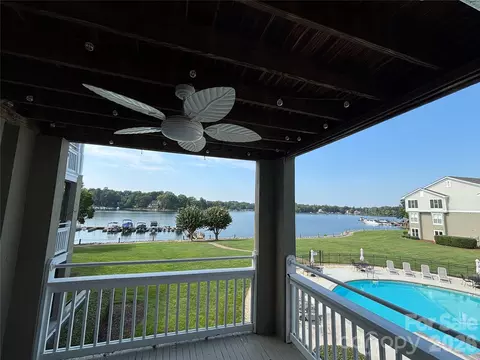 Exterior - 1332 Torrence Cir, Davidson, NC 28036 photo 8 of 8