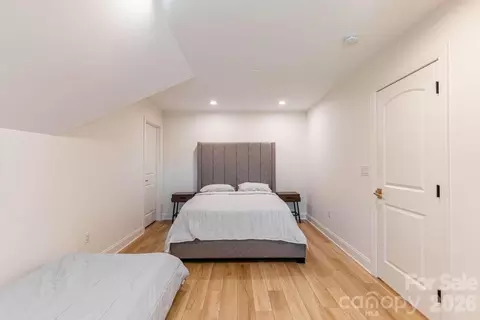 Bedroom - 4413 Holly Ne Cir NE, Conover, NC 28613 photo 2 of 3