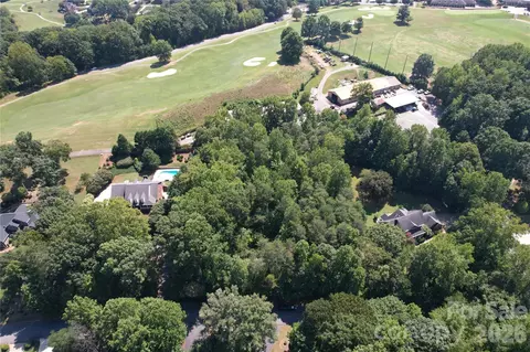 3924 Deer Run Ne Dr NE, Conover, NC 28613 photo 9