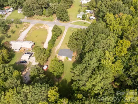 View/Area - 1242 Stringfellow Rd, Chester, SC 29706 photo 5 of 7
