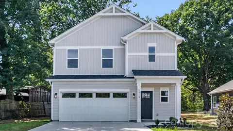 6819 Mint St, Charlotte, NC 28214