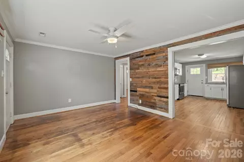 Living - 106 Cascade St, Morganton, NC 28655 photo 3 of 6
