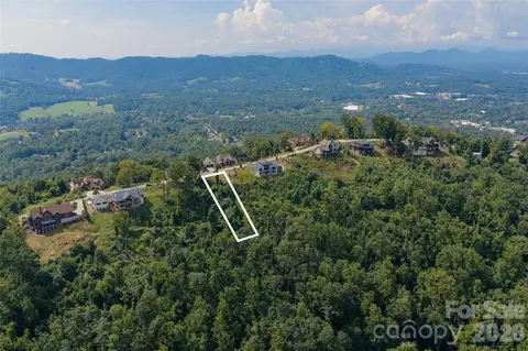 44 Longstreet 5 Ct #5, Weaverville, NC 28787