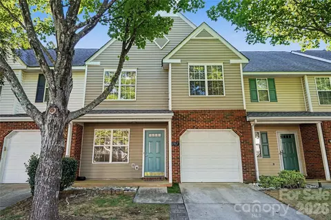 11907 Maria Ester Ct, Charlotte, NC 28277