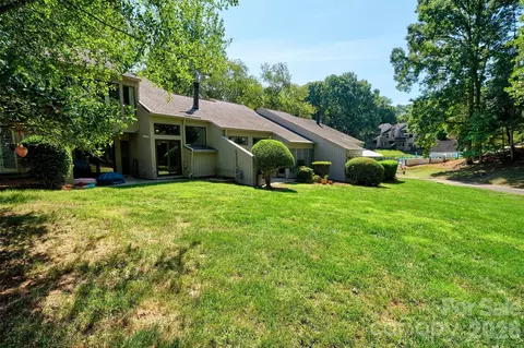 Exterior - 34 Old Post Rd, Lake Wylie, SC 29710 photo 3 of 5