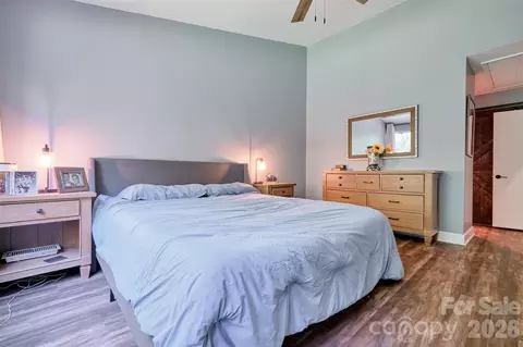 Bedroom - 34 Old Post Rd, Lake Wylie, SC 29710 photo 2 of 4