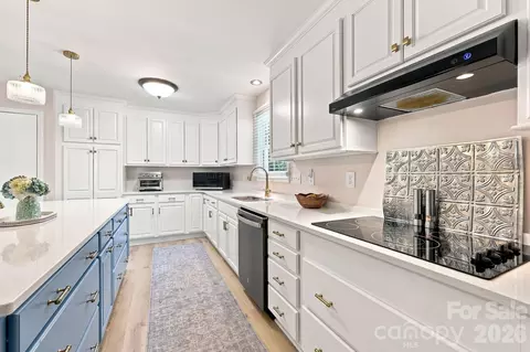 178 Woodland Sw Dr SW, Concord, NC 28025