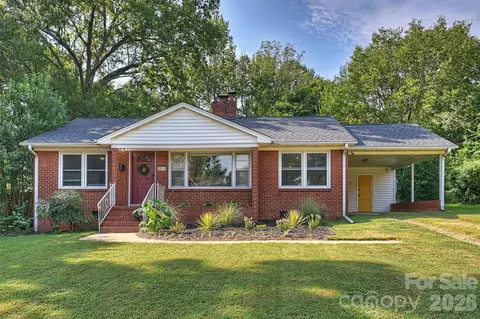 2816 Shamrock Dr, Charlotte, NC 28205