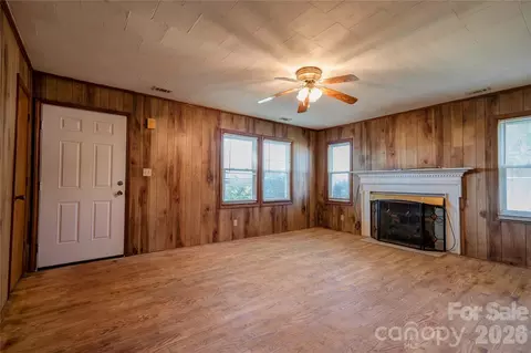 Living - 4538 Fallston Rd, Shelby, NC 28150 photo 1 of 3