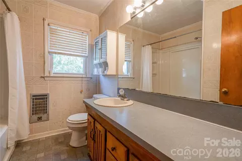 Bath - 4538 Fallston Rd, Shelby, NC 28150 photo 1 of 5