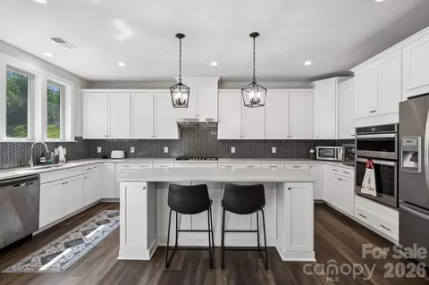 Kitchen - 263 Forsythia Ln, Tega Cay, SC 29708 photo 2 of 3