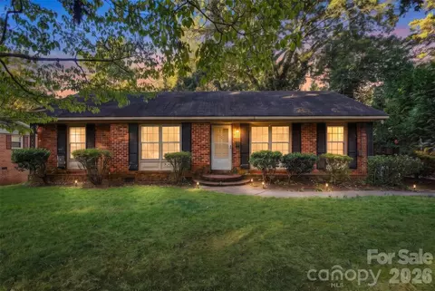 1518 Keeling Pl, Charlotte, NC 28210