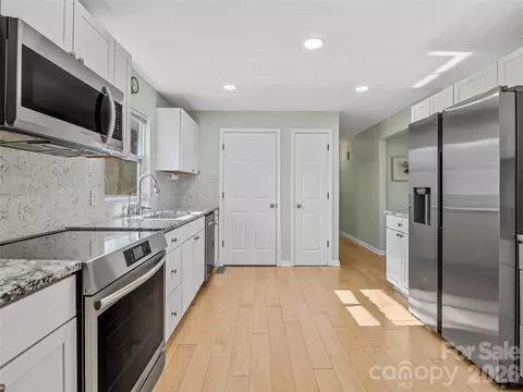 Kitchen - 435 Thermal View Dr, Tryon, NC 28782 photo 1 of 4