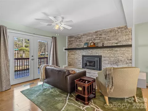 Living - 435 Thermal View Dr, Tryon, NC 28782 photo 5 of 5