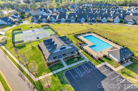 View/Area - 15229 Windward Ln, Lancaster, SC 29720 photo 7 of 11