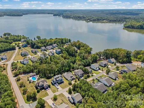 View/Area - 15229 Windward Ln, Lancaster, SC 29720 photo 3 of 11