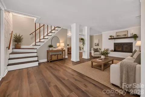 Living - 425 Roberts St, Salisbury, NC 28144 photo 4 of 5