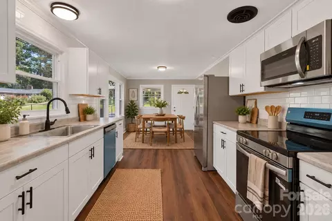 Kitchen - 425 Roberts St, Salisbury, NC 28144 photo 1 of 1