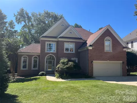 12822 Cadgwith Cove Dr, Huntersville, NC 28078