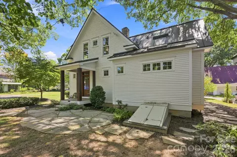 Exterior - 415 Goodrum St, Davidson, NC 28036 photo 3 of 5