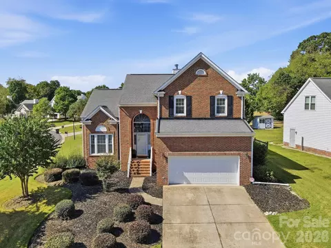 11224 Ridge Oak Dr, Charlotte, NC 28273