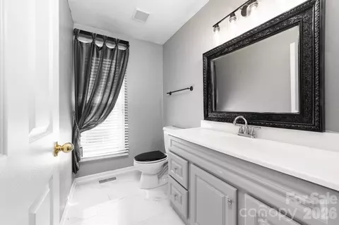 Bath - 20127 Chapel Point Ln, Cornelius, NC 28031 photo 3 of 4