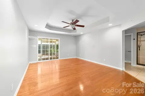 Living - 20127 Chapel Point Ln, Cornelius, NC 28031 photo 10 of 10