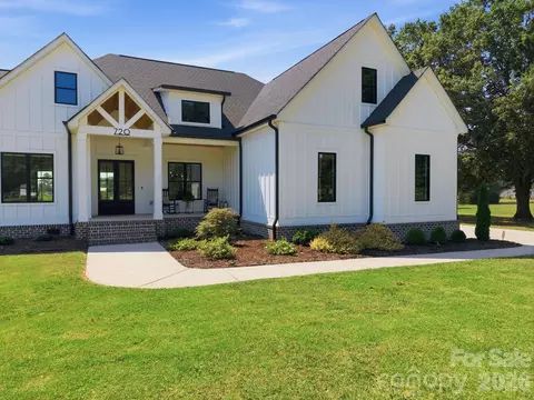 Exterior - 720 Trexler Loop, Salisbury, NC 28144 photo 6 of 13
