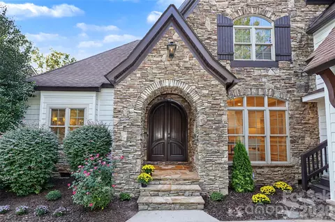 4934 Spalding Pl, Charlotte, NC 28226