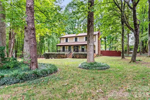 499 Reigate Dr, Kernersville, NC 27284