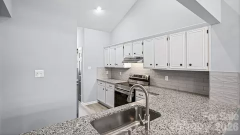 Kitchen - 19942 Oak Leaf Cir, Cornelius, NC 28031 photo 1 of 1