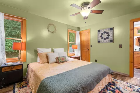 Bedroom - 982 Jakes Mountain Rd, Deep Gap, NC 28618 photo 2 of 5