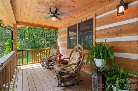 Exterior - 982 Jakes Mountain Rd, Deep Gap, NC 28618 photo 2 of 10