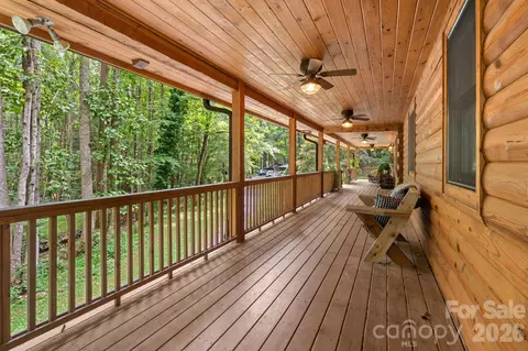 Exterior - 982 Jakes Mountain Rd, Deep Gap, NC 28618 photo 3 of 10