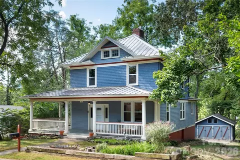 16 West St, Asheville, NC 28801