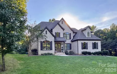 141 Clearview Rd, Rock Hill, SC 29732