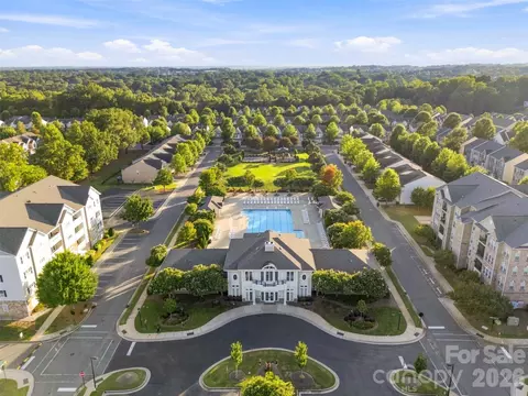 6605 Central Pacific Ave, Charlotte, NC 28210