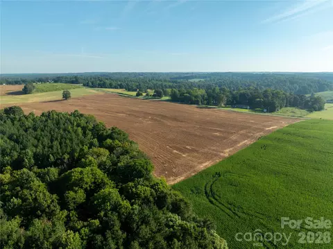 Chief Thomas Road, Harmony, NC 28634 photo 5