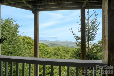 Exterior - 372 Broken Arrow Trl, Boone, NC 28607 photo 8 of 11