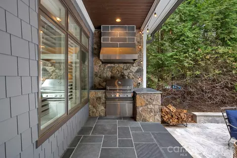 Exterior - 15310 E Rock Ct, Davidson, NC 28036 photo 5 of 11