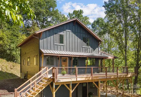 114 Phivo Dr, Balsam Grove, NC 28708