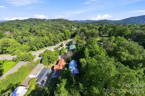 View/Area - 65 King St, Asheville, NC 28804 photo 2 of 2