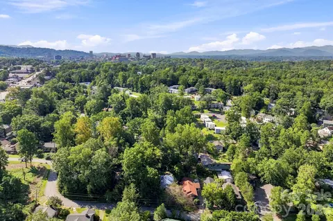 View/Area - 65 King St, Asheville, NC 28804 photo 1 of 2