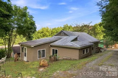Exterior - 65 King St, Asheville, NC 28804 photo 5 of 7