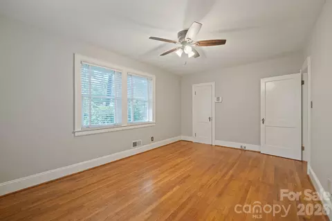 Bedroom - 419 1st N Ave N, Conover, NC 28613 photo 4 of 5