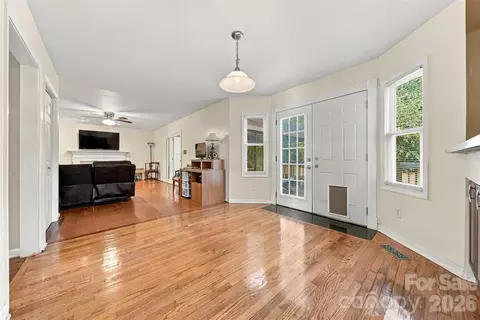 Living - 4131 Wandering Ne Ln NE, Hickory, NC 28601 photo 1 of 10